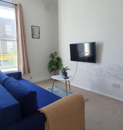 Ultimate Getaway In Camden Town Appartement Londen Buitenkant foto